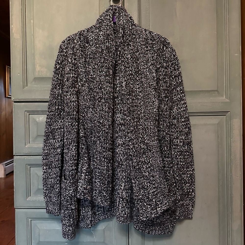Black and White Knit Shawl-neck Cardigan